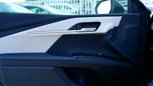 صورة 17 لـ 2026 Toyota CAMRY
