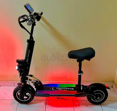 Electric Scooter with Seat - Winter Sky, Good Condition Display system