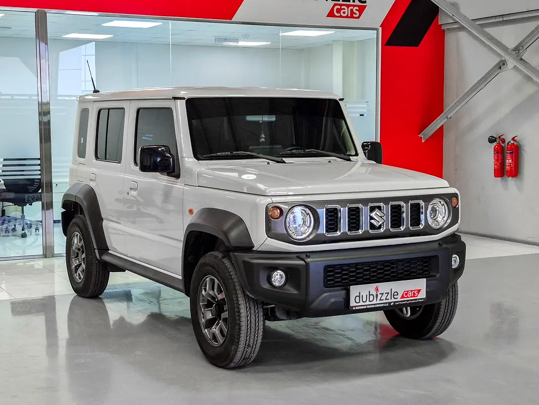 Suzuki Jimny 2024 — photo 1 of 15