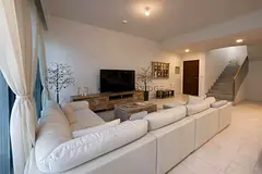 Vacant Soon | Single Row | Prime Location