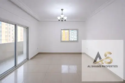 شقة بغرفتي نوم | مرتفعات ريفينغتون | شرفة ومسبح | إطلالة على وسط المدينة