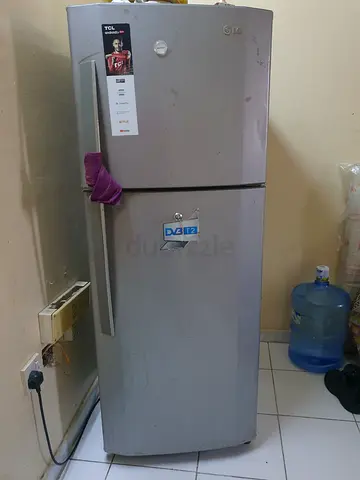 Fridge in mint and clean condition fro urgent sale !