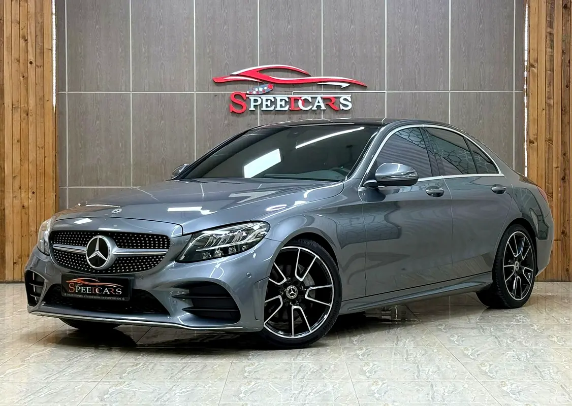 Mercedes-Benz C-Class 2020 — photo 1 of 20