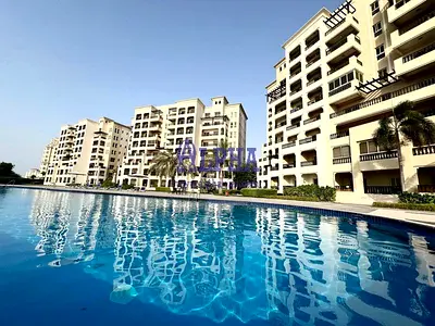 Charming 3BR+ Maid Room| Beautiful Views!