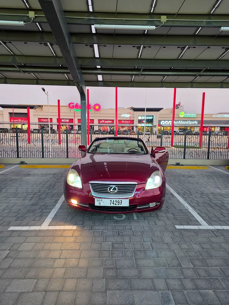 Lexus SC-Series 2009 — photo 1 of 7
