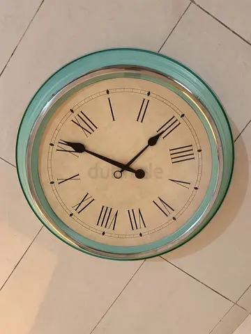 Wall Clock Vintage Style - Mint Green Rim, Large Roman Numerals