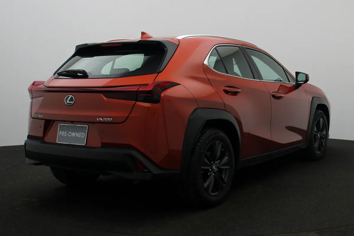 Lexus UX-Series 2023