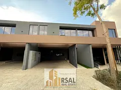 Elegant 4BR Furnished Townhouse at Kaya