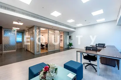 Fully Fitted | High-Floor Office | 900 Sqft
