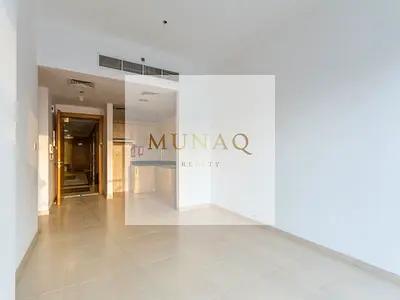 Prime location with Balcony | Canal & Burj Khalifa View | Great Amenities
