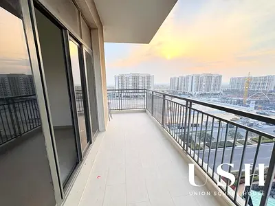Modern 2 BR | On the Central Park | Available Now