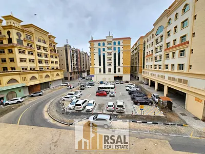 Amazing Deal || 2bhk Apartment Prime location || Easy access to Dubai ||