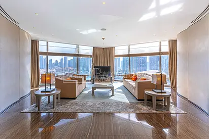 2br Fountain View Suite In Armani | 04series