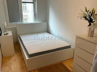 Ikea bed malm queen 160*200 with mattress + storage drawers for sale