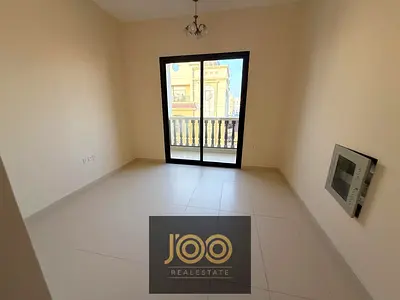 استوديو بالعالية مع بلكونة | أول ساكن | شارع محمد بن زايد | 4 دفعات.