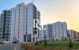 2BR Apartment | High Floor | Prime Location!!