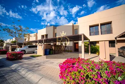 ELEGANT TOWNHOUSE 3 BEDROOMS + MAID'S ROOM | MODERN DESIGN | STYLISH LAYOUT | HIGH QUALITY FINISHES | PRIME LOCATION