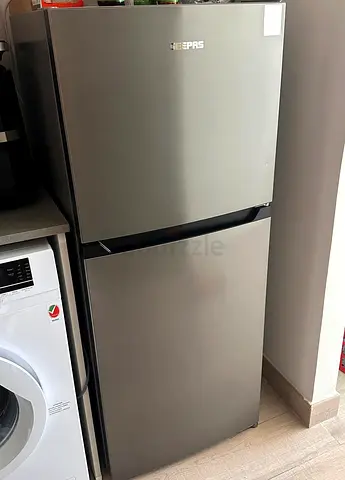 GEEPAS 180L NET No Frost Refrigerator - Excellent Condition - Almost Quiet
