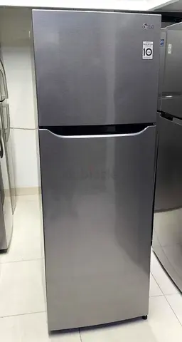 LG Top Freezer Refrigerator - Stainless Steel Finish, Good Condition