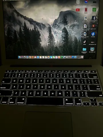 Apple MacBook pro 13-inch (Backlit Keyboard) - Good Condition