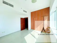 Opposit Sahara centre 2bhk with wardrobe Family building