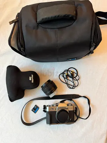 Fujifilm X-T30 II Mirrorless Camera Silver With 15-45mm Lens