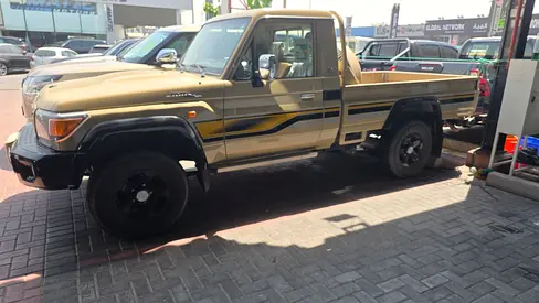 Toyota Land Cruiser 70 Series LC 79 LX 2022 - GCC Specs