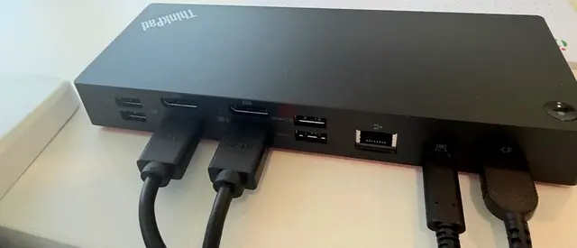 Docking station Think pad