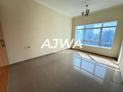 Studio apartment opposite DMCC metro station