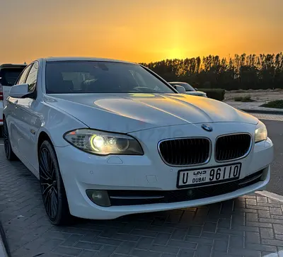 BMW 523i Excellent Condition.