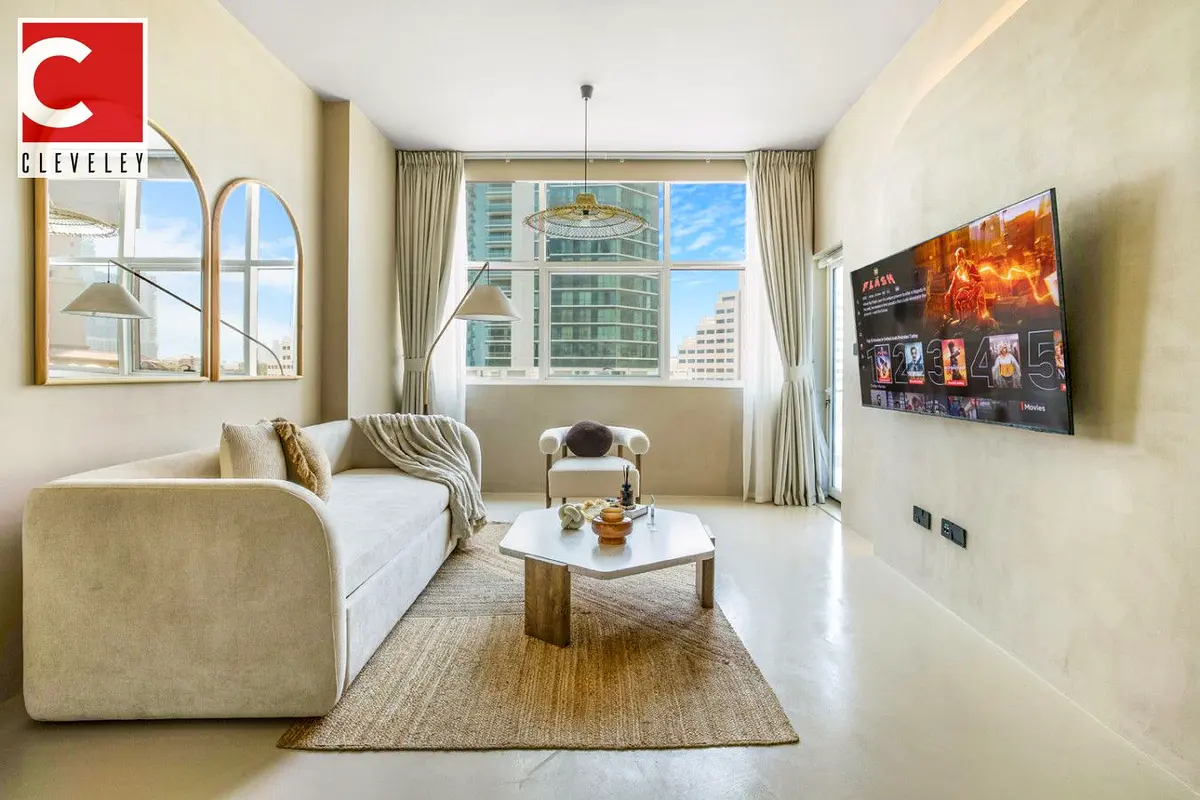 Upgraded | Fully Furnished | Vacant