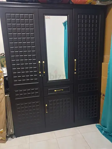 Large Wooden Wardrobe with Mirror | 5 Doors + Storage | Excellent Condition ✨