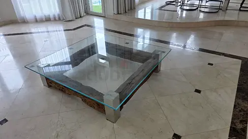Excellent condition marina home coffee table like a new