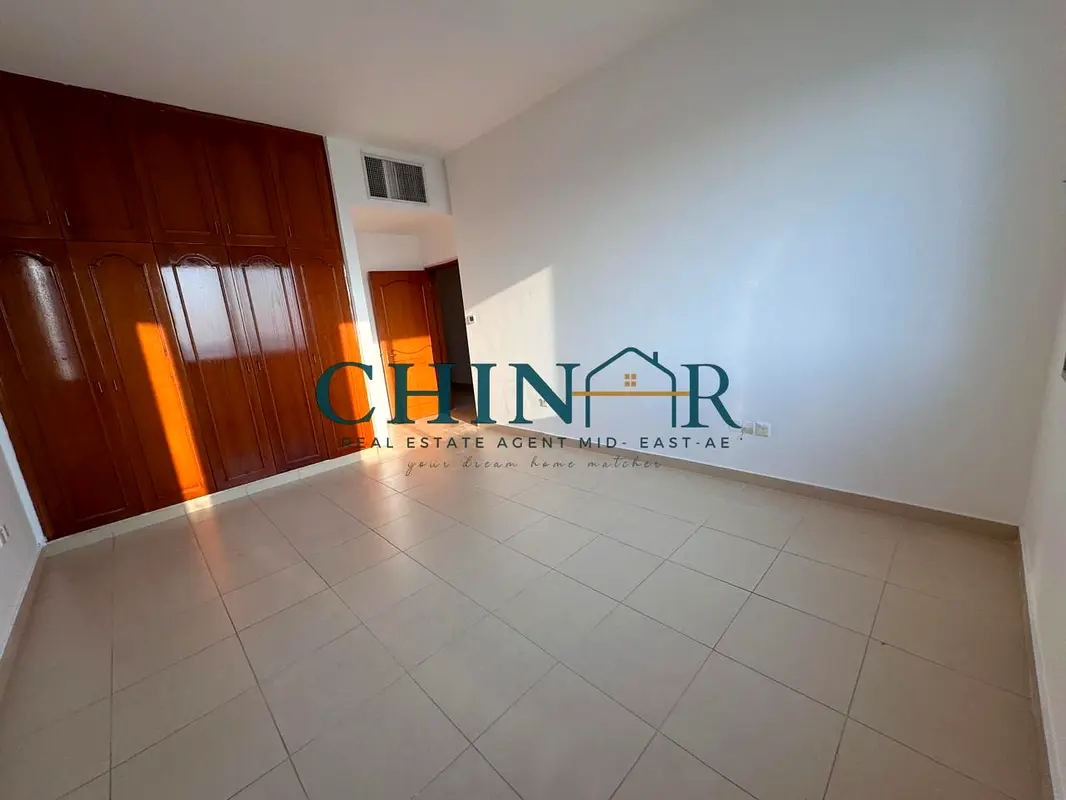 EXTRA LARGE 3 BHK with MAID-ROOM | BALCONY | CENTAL GAS-AC| 3 STEP AWAY to CORNICHE |PRIME LOCATION |VIEW TODAY!