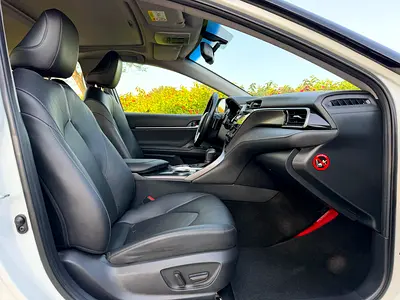 صورة 8 لـ 2019 Toyota CAMRY