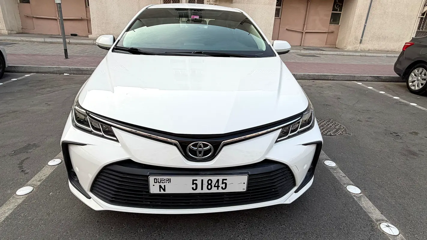 Toyota Corolla 2020 — photo 1 of 6