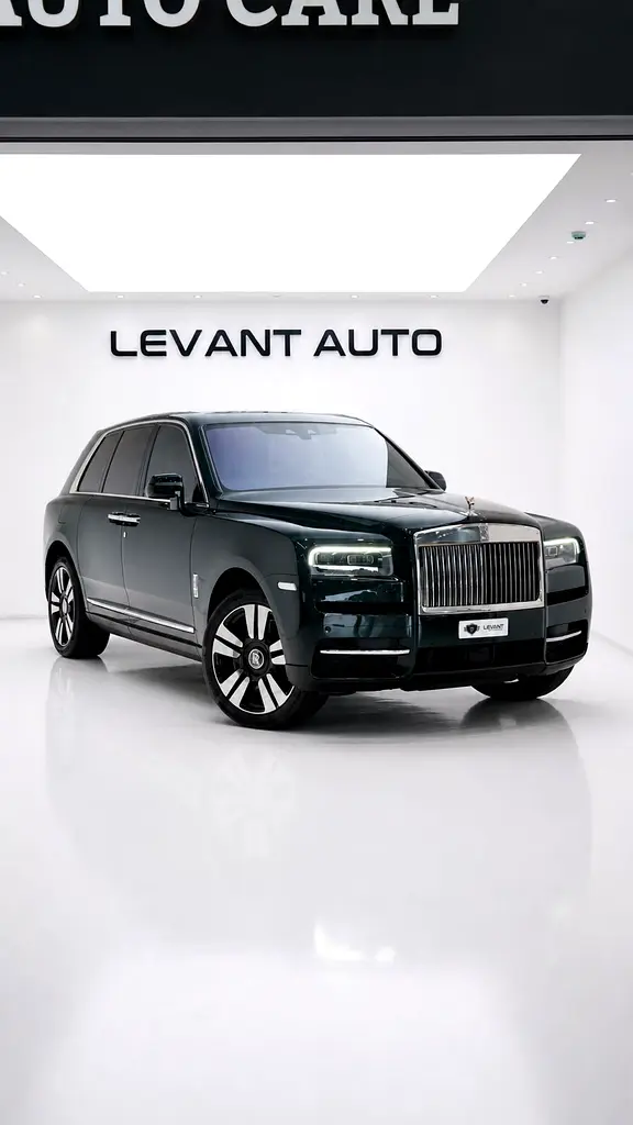 Rolls-Royce Cullinan 2022 — photo 1 of 15