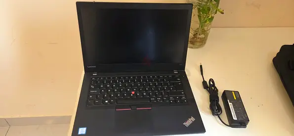 Lenovo ThinkPad T470 / i5 /256SSD/8GB Ram very less used for sale