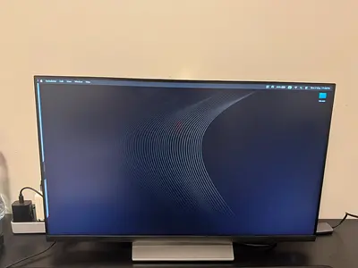 Dell 27 P2722H FHD IPS Monitor — Excellent Condition
