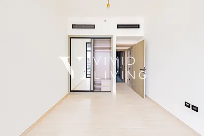 Vacant | Prime Location | Bright apartment