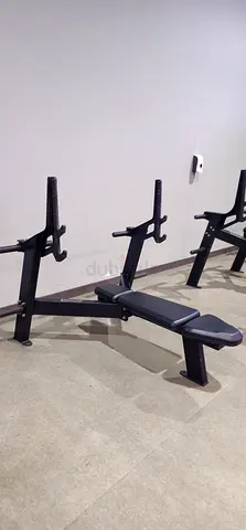 Gym equpimemt,FLAT BENCH MACHINE AND INCLINE BENCH PRESS