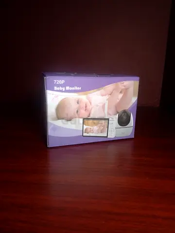 720P Baby Monitor with Camera and Parent Screen - Good Condition