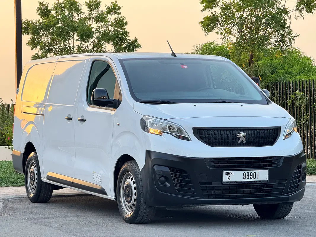 Peugeot Expert 2023 — photo 1 of 16