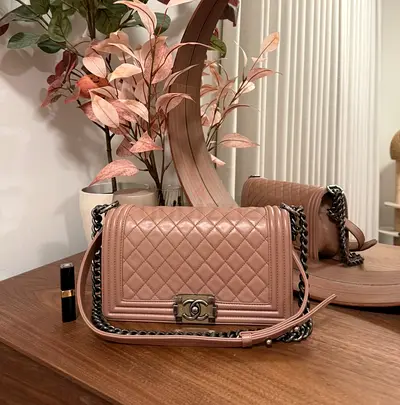 Chanel Boy 25 Dusty Pink