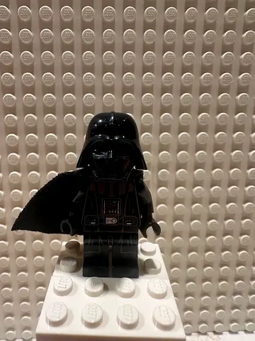 Lego Star Wars Darth Vader minifigure