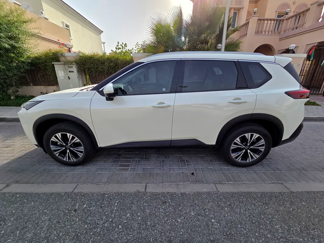 Nissan X-Trail 2026 — photo 1 of 11