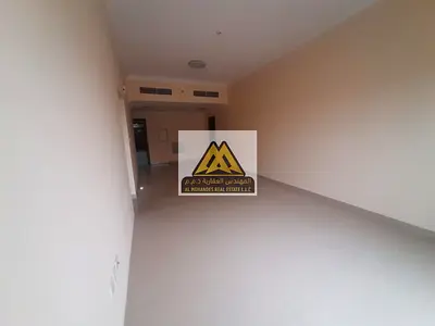 فرصة مميزة لاستئجار شقة غرفة وصالة أول ساكن في منطقة الجرف 3 بعجمان، تقع خلف السوق الصيني في موقع حيوي قريب من جميع الخدمات،