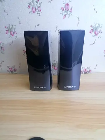 Linksys Velop WHW03 Tri-Band Mesh WiFi Router 2 PCS