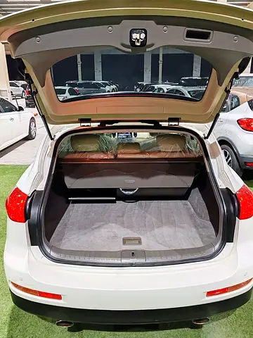2015 Infiniti QX50 photo 8