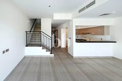 Full Relaxing Lake View | Vacant | Highly Desired